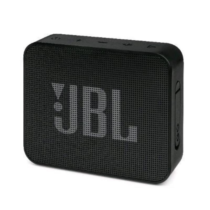Image of Jbl go essential altoparlante bluetooth wireless 3.1w con design compatto impermeabile ipx7 fino a 5 ore di autonomia black