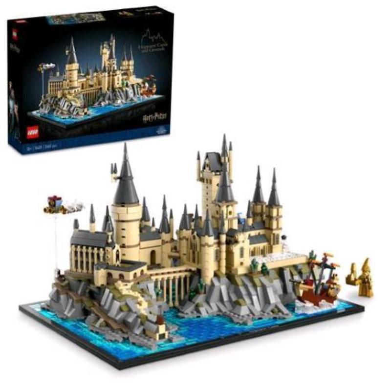 Image of Lego harry potter 76419 castello e parco di hogwarts, grande set con torre dell`astronomia, sala grande e camera dei segreti