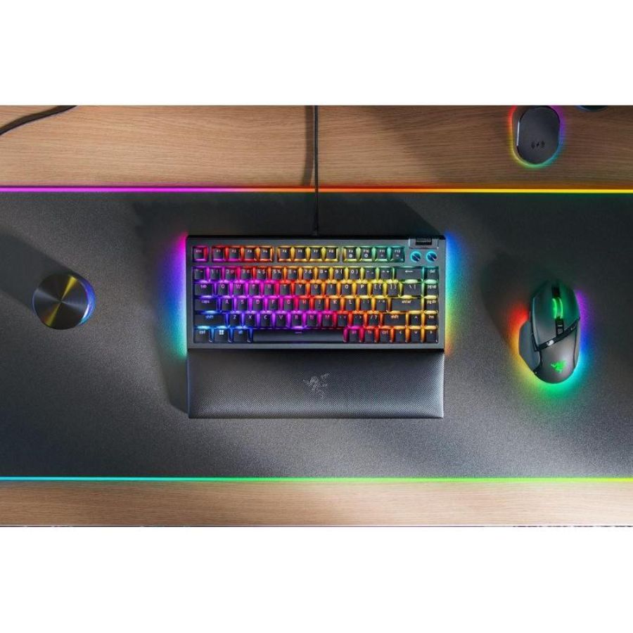 Razer blackwidow v4 tastiera usb qwerty inglese us nero